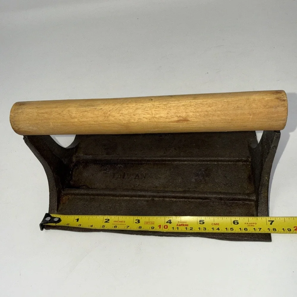 Vintage Cast Iron Bacon Press Wood Handle Embossed Pig 7X4 Inch Residue Areas